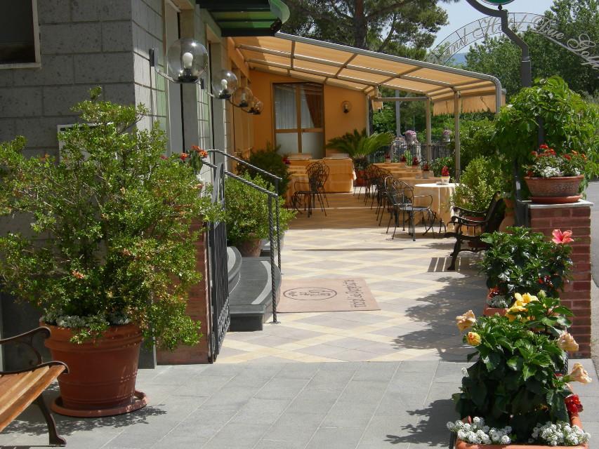 Hotel La Pergoletta SantʼAgata sui Due Golfi Exteriör bild